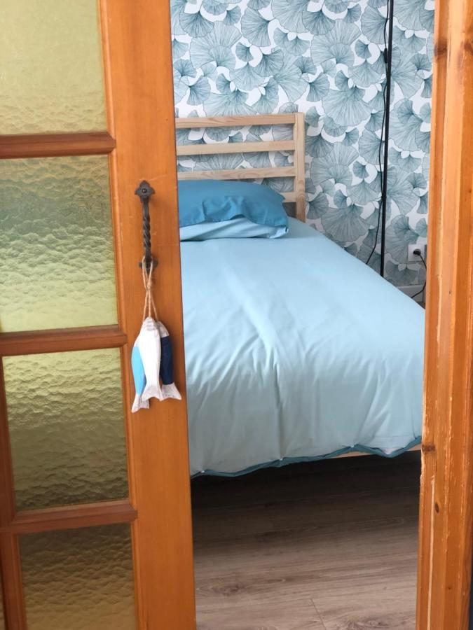 Bleu Sale - F2 Courseulles Avec Balcon Apartment Exterior photo